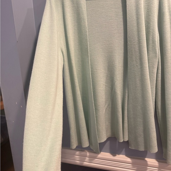 Eileen Fisher M-size light green Merino wool cardigan, soft, lush and cozy - Picture 5 of 10